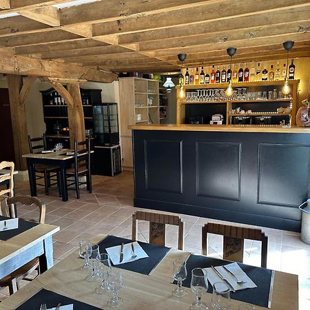 萨拉费曼德马拉瓦尔住宿加早餐旅馆 Cénac-et-Saint-Julien 外观 照片