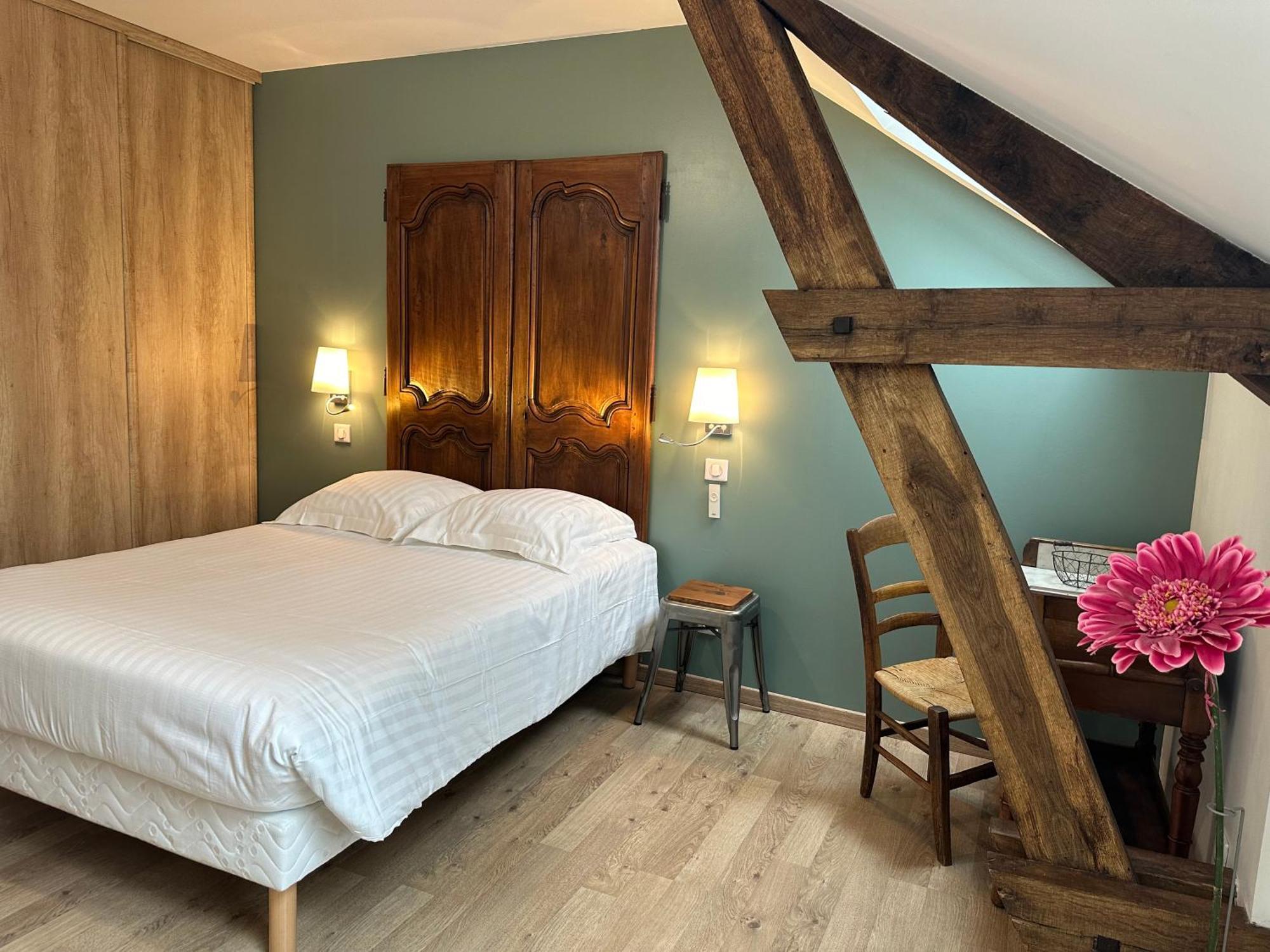 萨拉费曼德马拉瓦尔住宿加早餐旅馆 Cénac-et-Saint-Julien 外观 照片