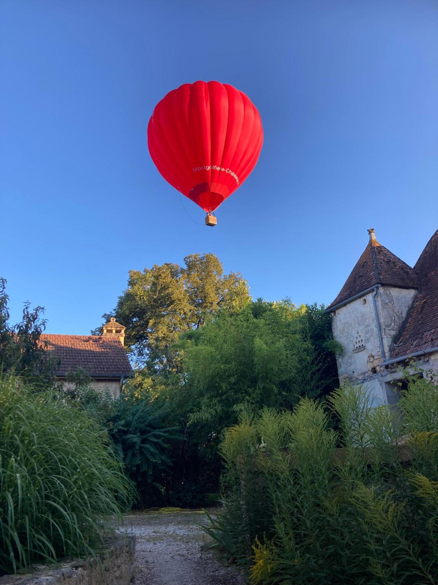 萨拉费曼德马拉瓦尔住宿加早餐旅馆 Cénac-et-Saint-Julien 外观 照片
