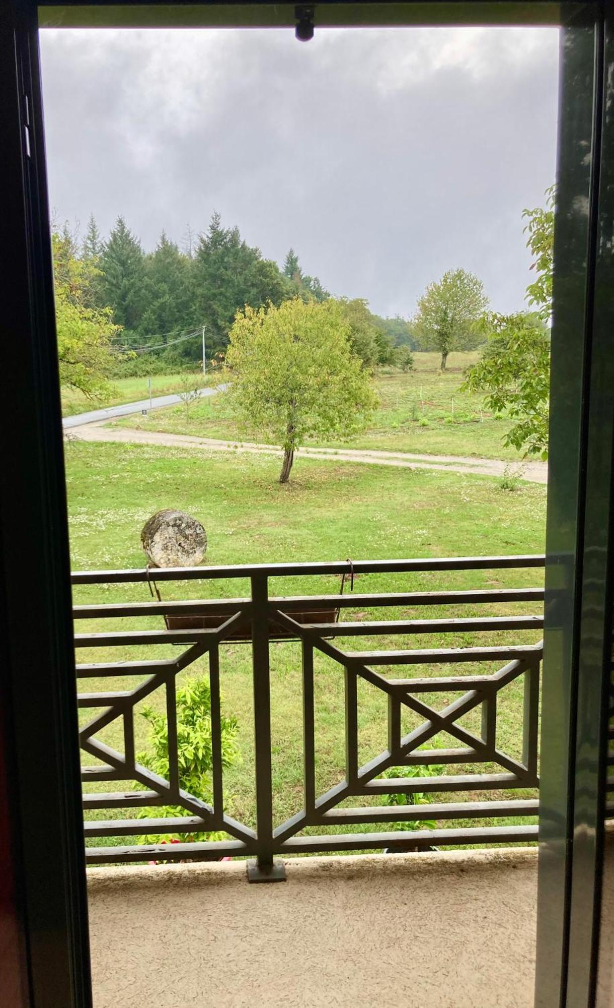 萨拉费曼德马拉瓦尔住宿加早餐旅馆 Cénac-et-Saint-Julien 外观 照片